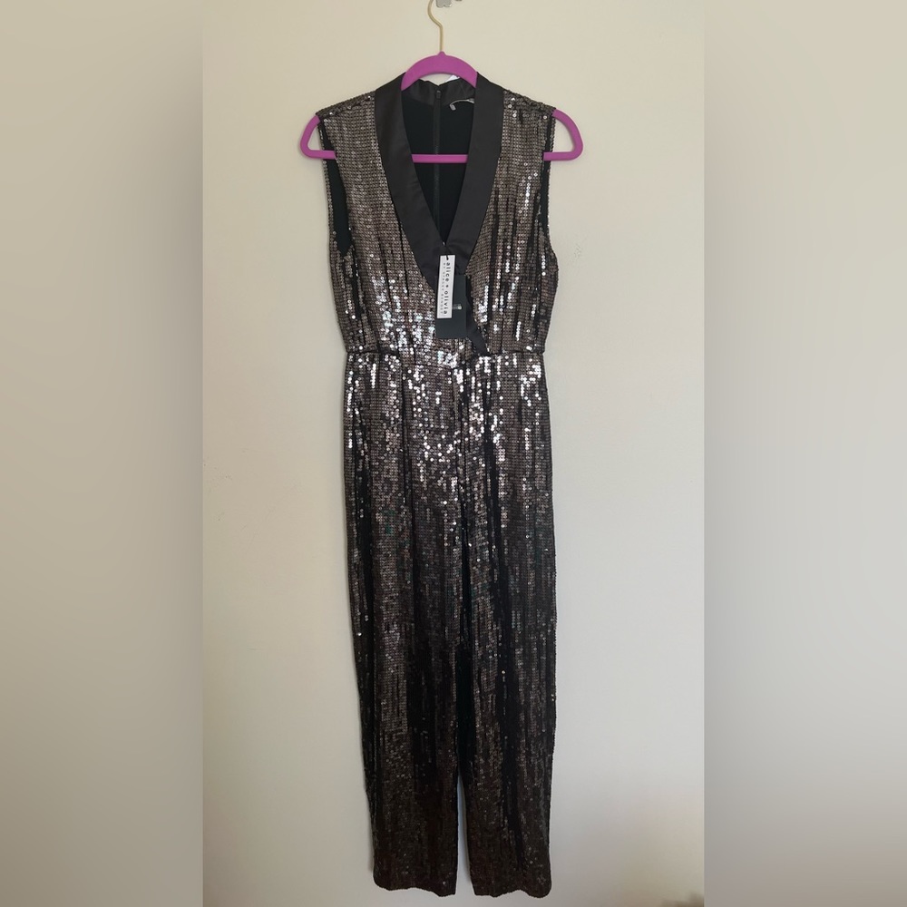 Alice and Olivia Neiman marcus jumpsuit flat beaded perfect for the holidays NWT